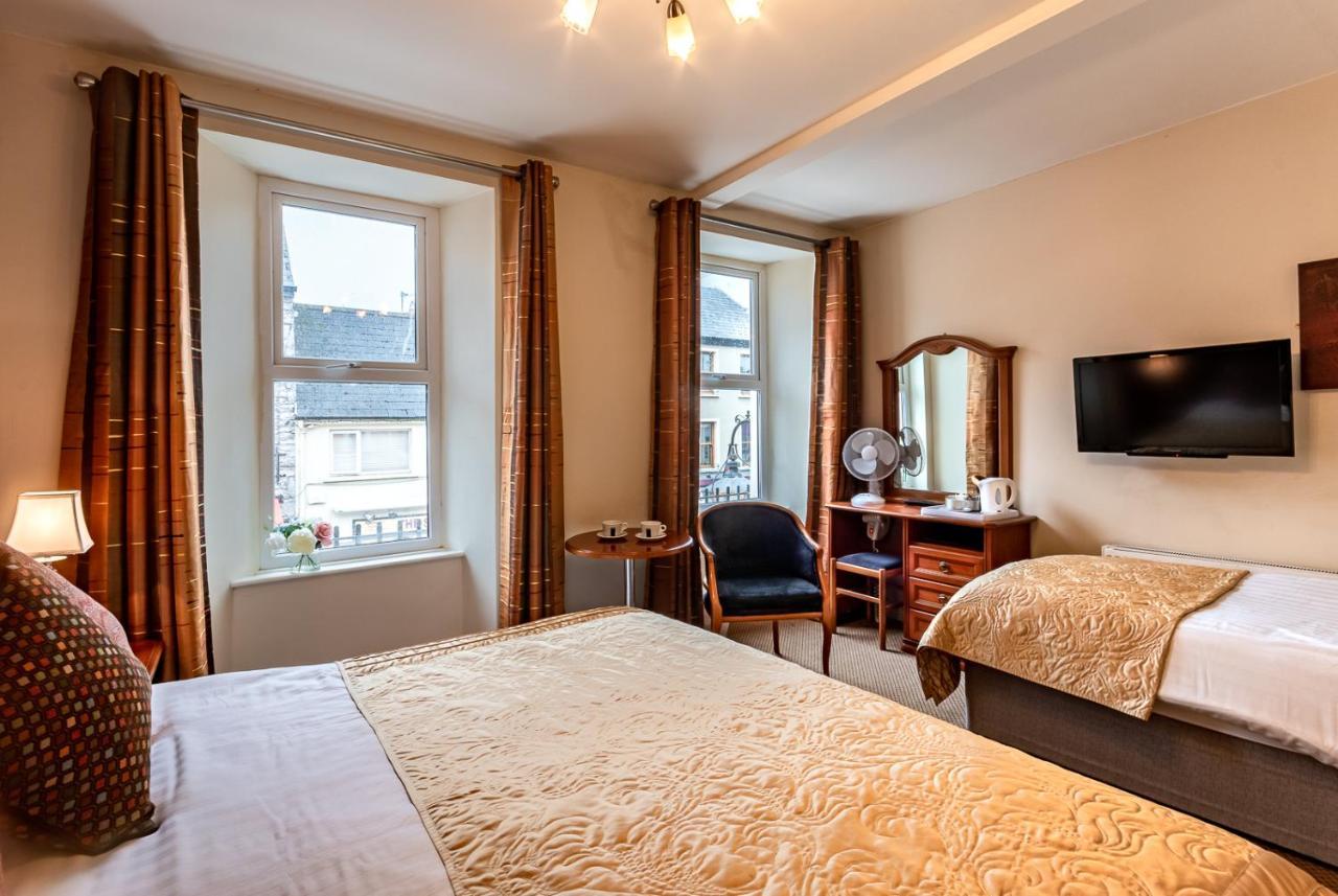 Foley's & Self Catering Homes Kenmare